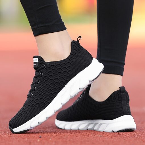 2020 Mesh Women Sneakers Breathable Women Flat Shoes Lightweight Casual Shoes Ladies Lace-up Deportivas Mujer Chaussures Femme