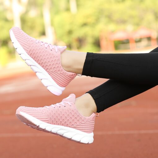 2020 Mesh Women Sneakers Breathable Women Flat Shoes Lightweight Casual Shoes Ladies Lace-up Deportivas Mujer Chaussures Femme